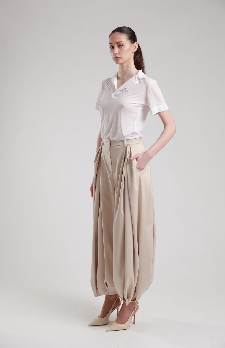 Beroia Beige Trousers